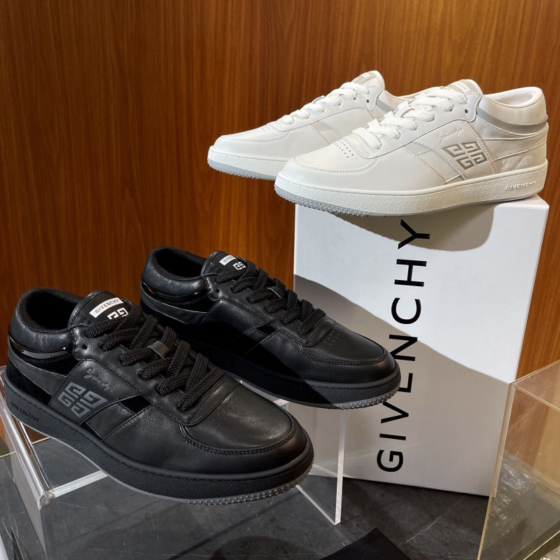 Givenchy Sneakers